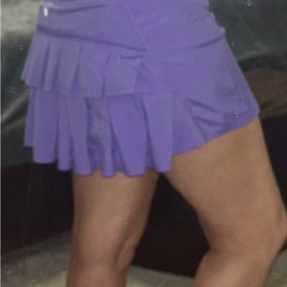 Lululemon pace setter ruffle back tennis skort